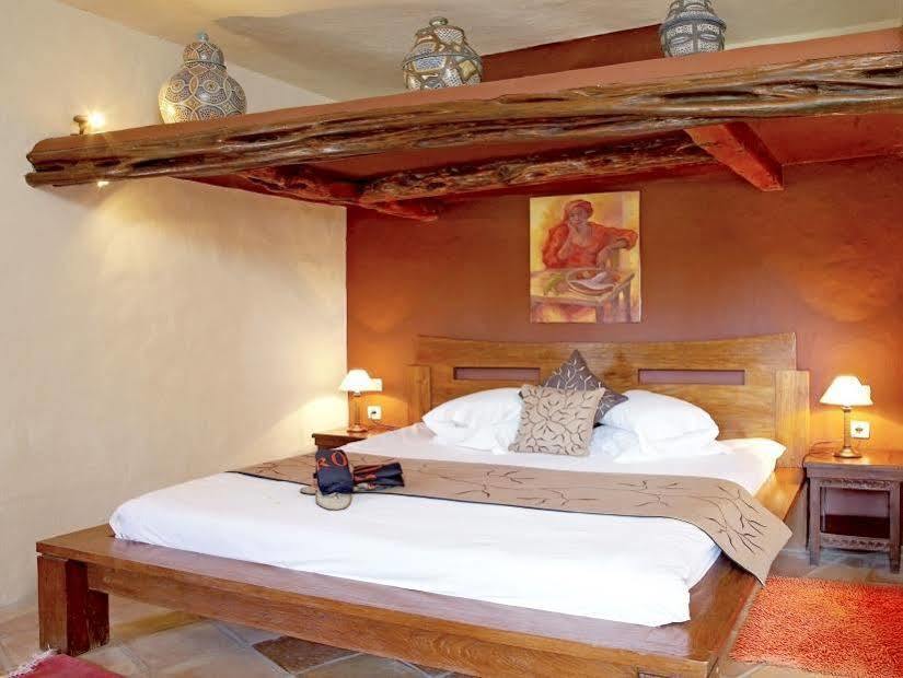 Agroturismo Atzaro Santa Eularia des Riu Exterior foto
