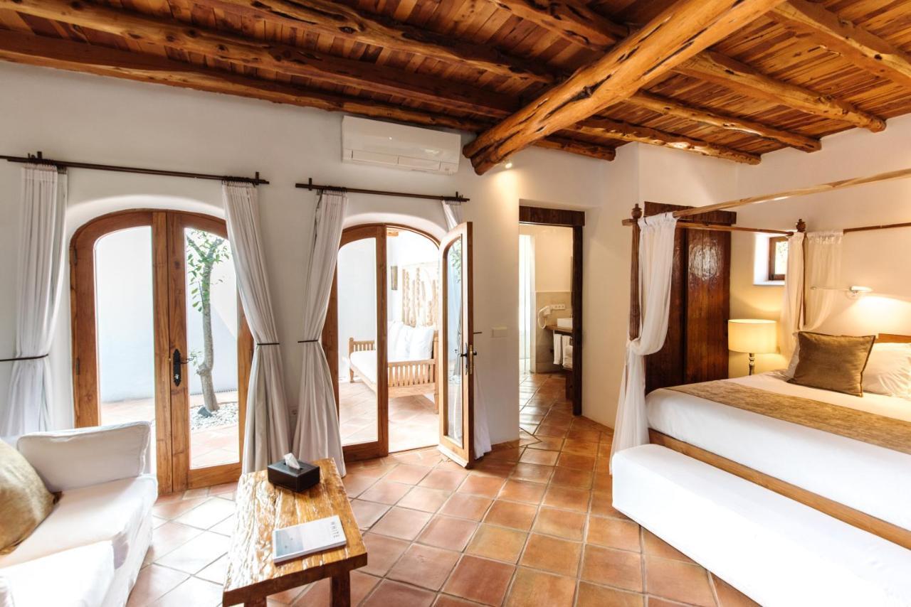 Agroturismo Atzaro Santa Eularia des Riu Exterior foto
