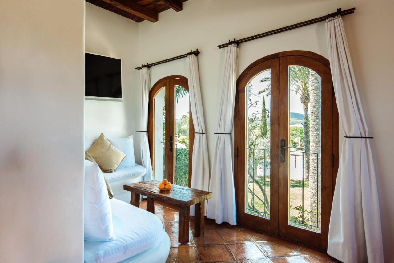 Agroturismo Atzaro Santa Eularia des Riu Exterior foto